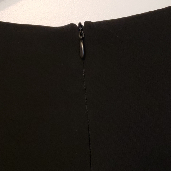 Ladies dress - Picture 5 of 10